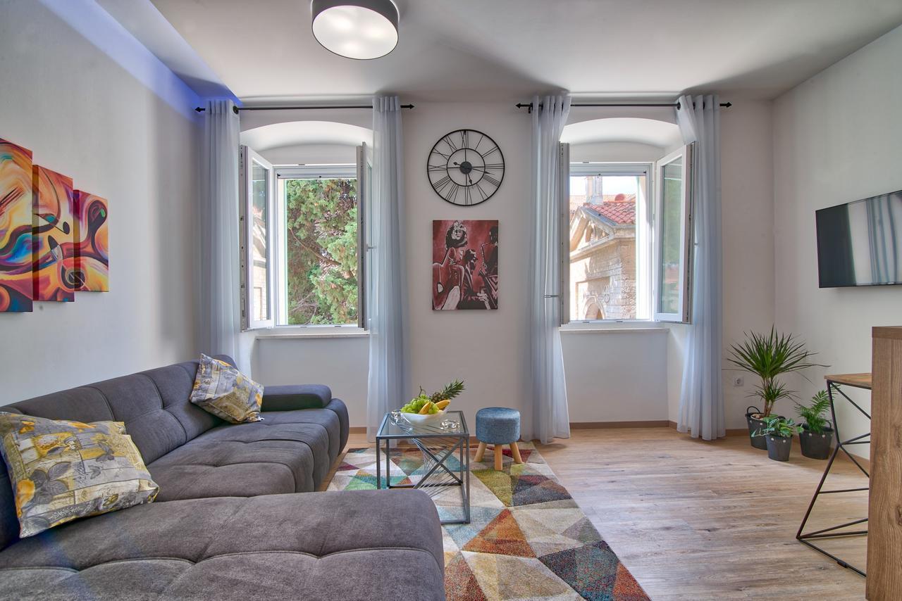 PUY Candler'S Old Town Apartments מראה חיצוני תמונה