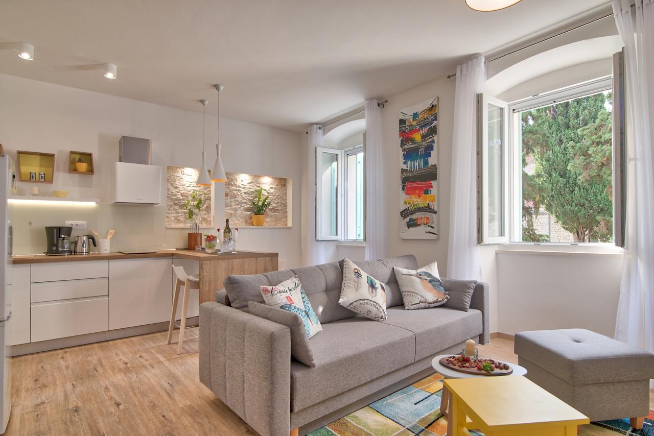 PUY Candler'S Old Town Apartments מראה חיצוני תמונה