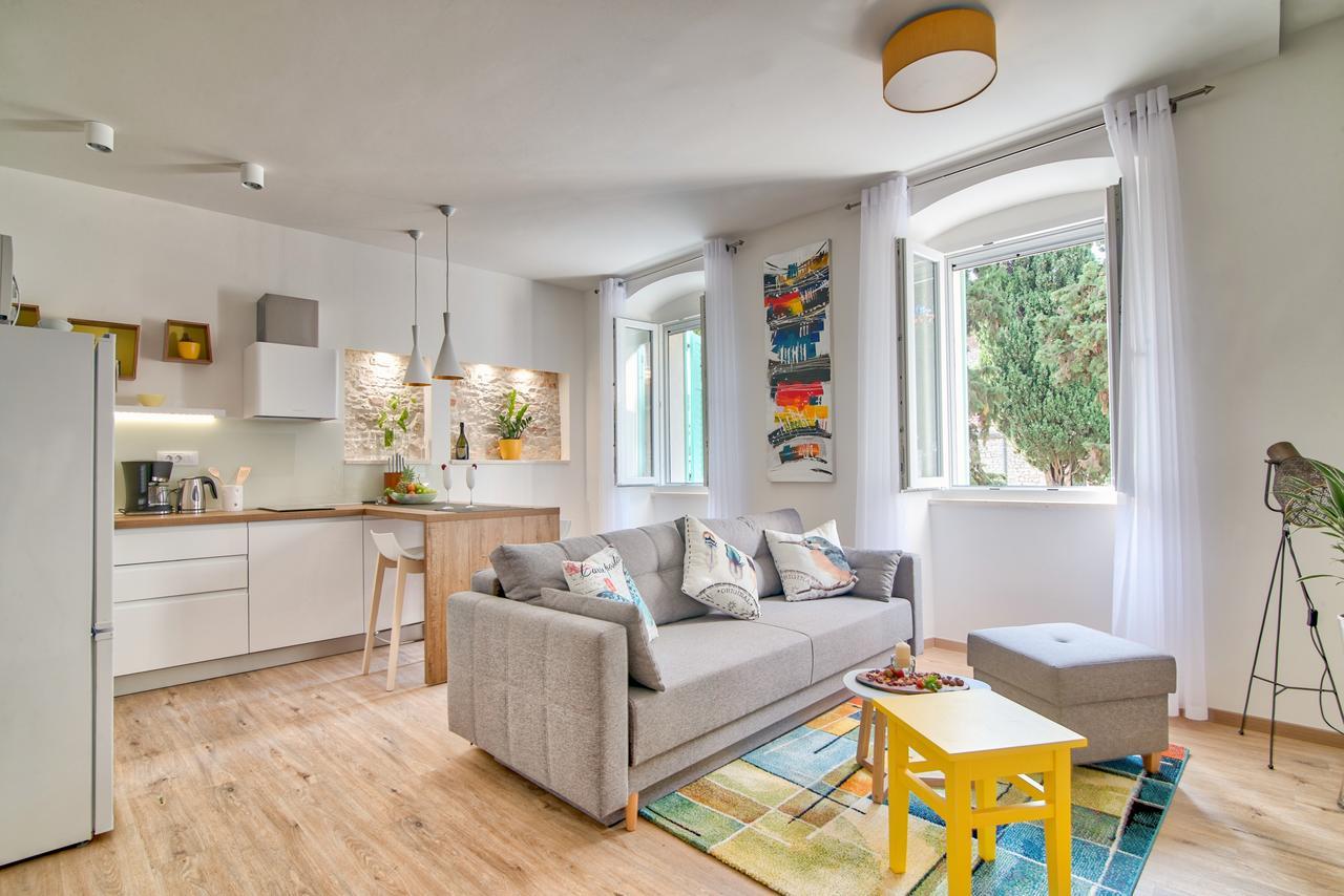 PUY Candler'S Old Town Apartments מראה חיצוני תמונה